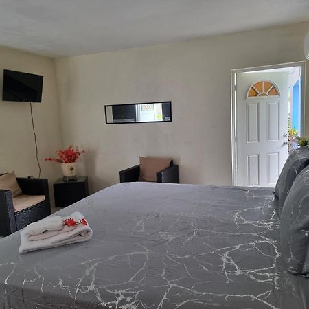 Cattleya Flor Hotel Oranjestad  Buitenkant foto