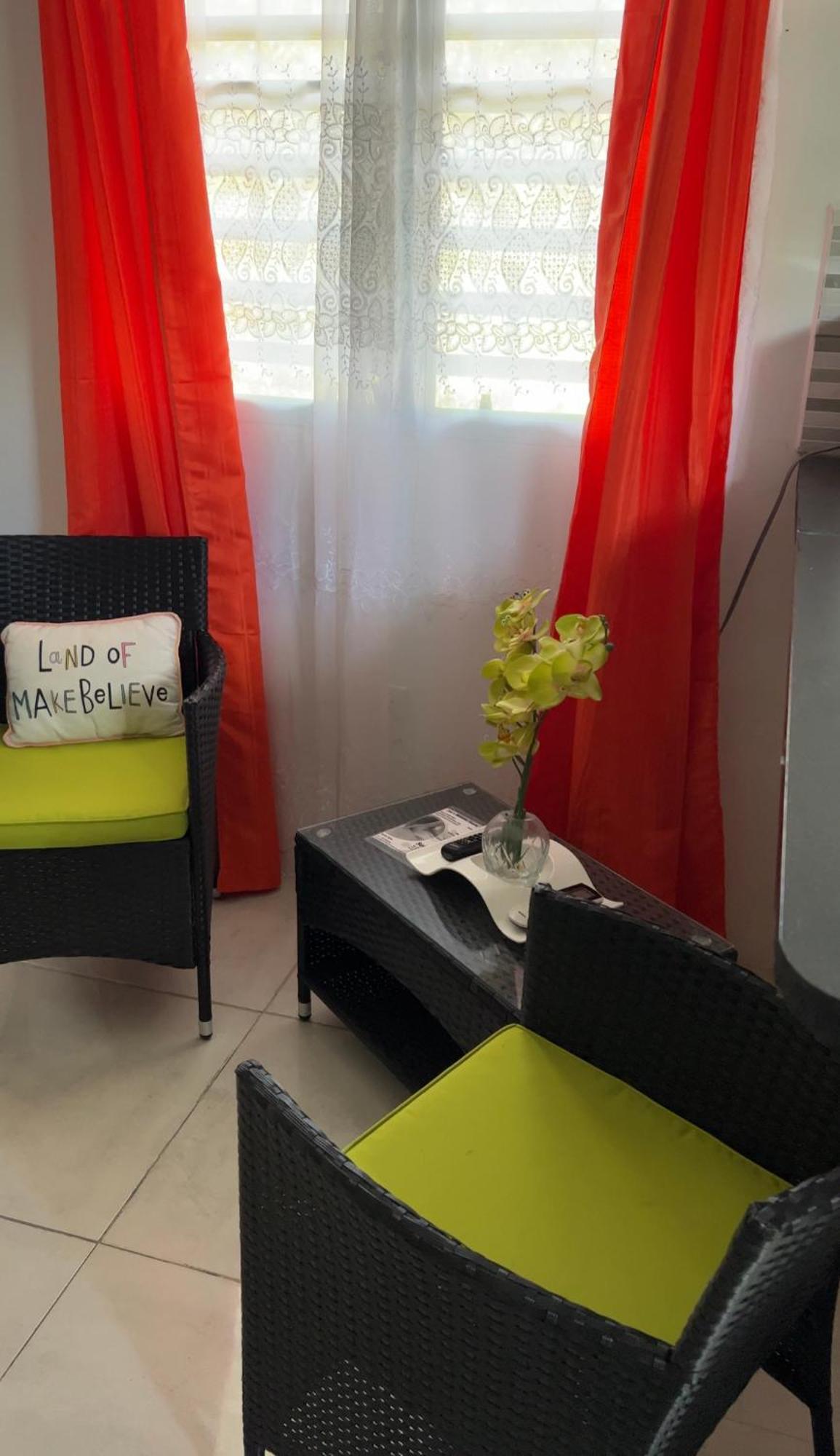 Cattleya Flor Hotel Oranjestad  Buitenkant foto