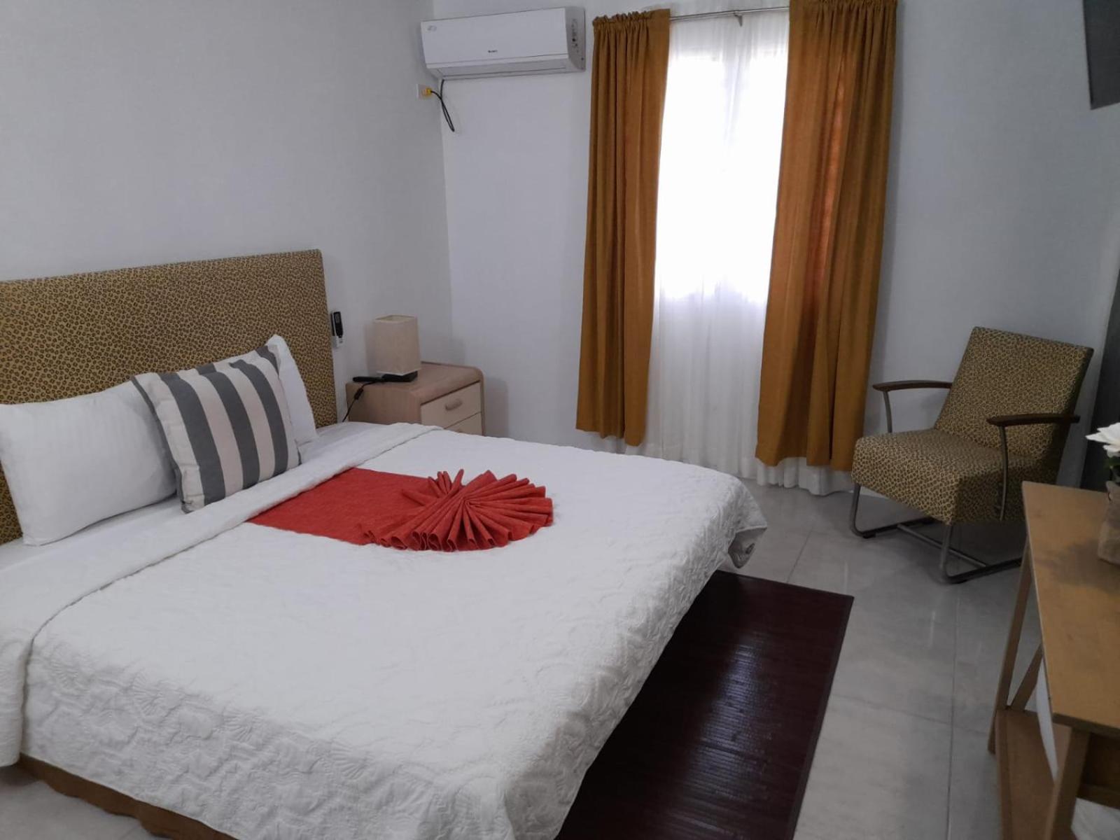 Cattleya Flor Hotel Oranjestad  Buitenkant foto