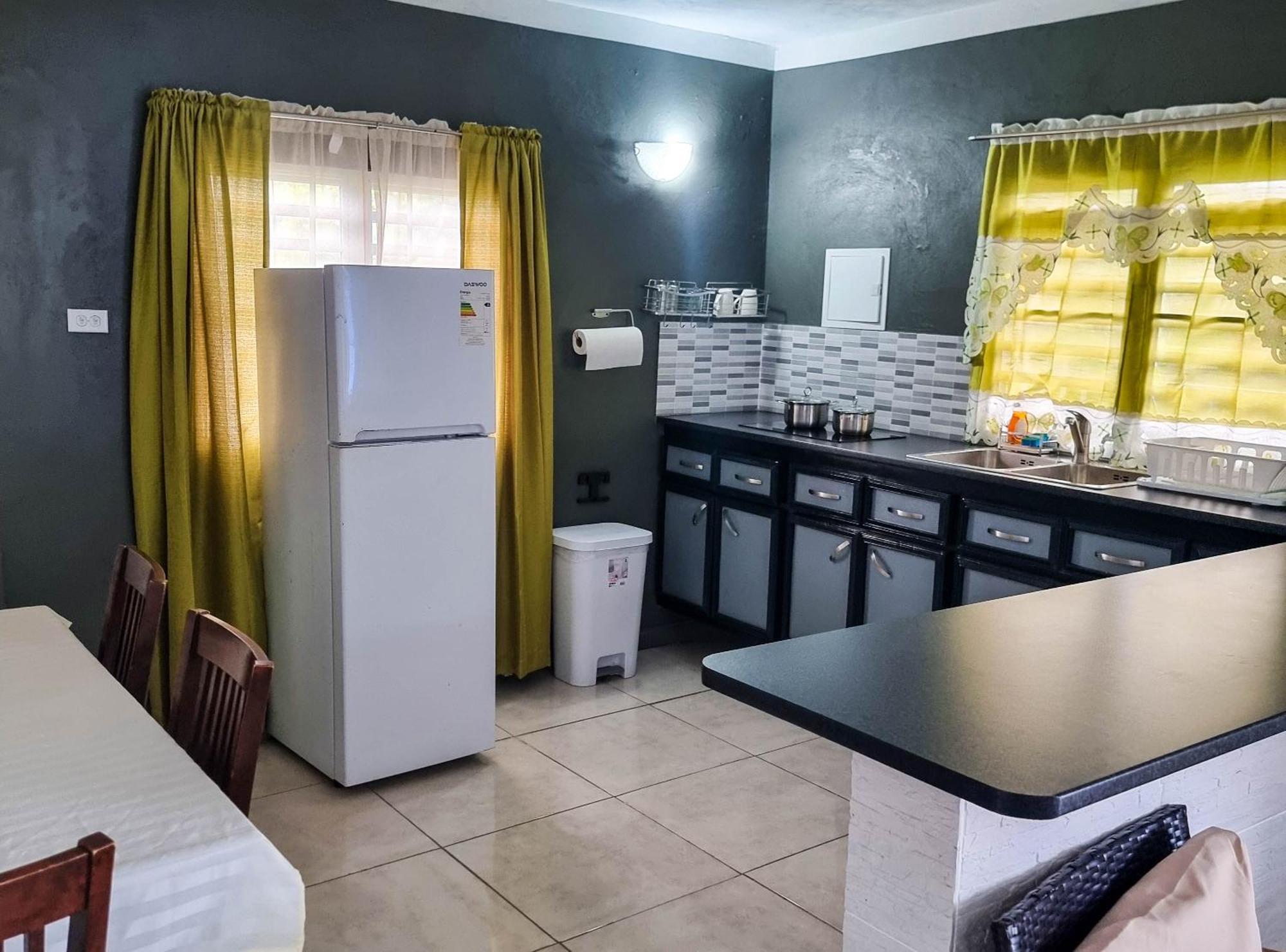 Cattleya Flor Hotel Oranjestad  Buitenkant foto